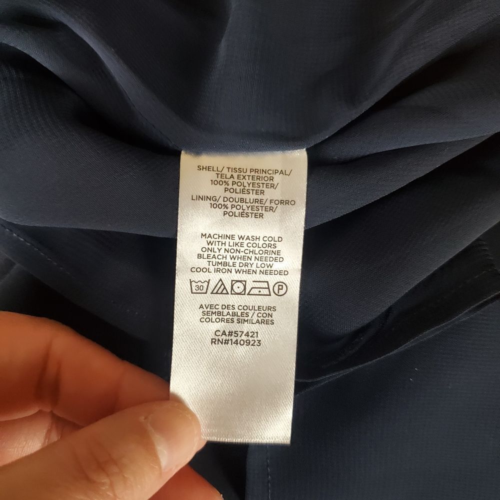 Loft Navy Blue Spaghetti Strap Maternity Tank Size Small - Picture 7 of 7